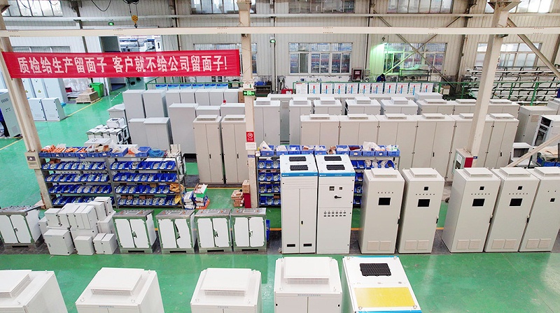 華東工控-生產車間