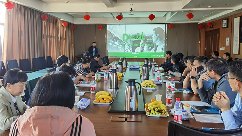華東工控開展<i style='color:red'>施耐德</i>PLC及軟件技術應用培訓與答疑活動