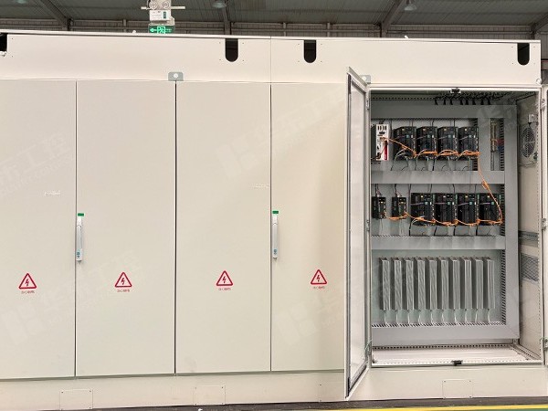 伺服控制柜選購要點：從性能到售后，全面解析如何選擇？